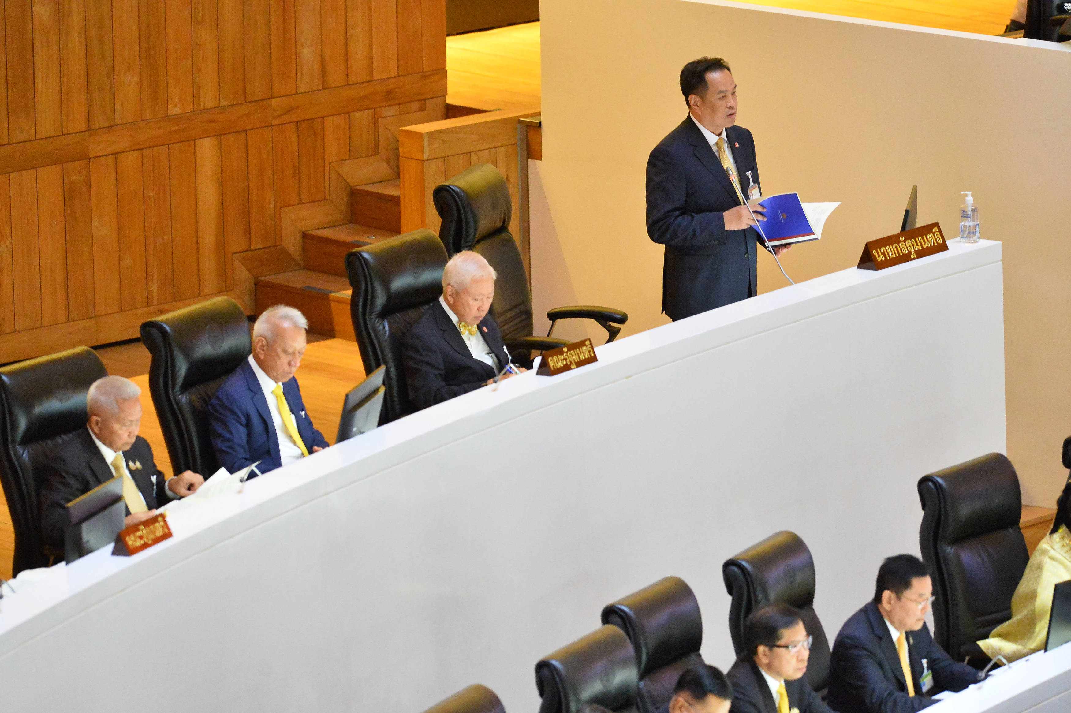 泰国总理阿努廷:新政府将致力于在有限任期内应对四重挑战