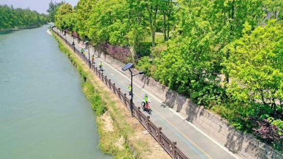 追光丨走出家门 来探探身边的环城绿道!