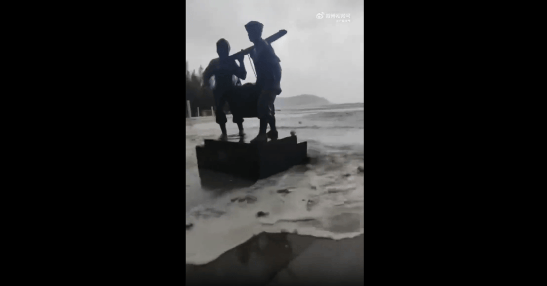 突发!海水倒灌,涌上路面,多地紧急宣布"五停"!又有新台风生成