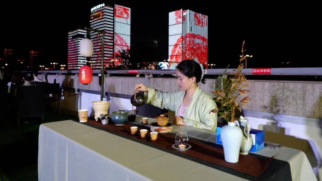 金坛图书馆国庆中秋活动精彩回顾 | 举国同欢庆,月满聚中秋