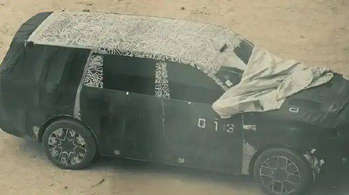 疑似小米YU9新疆试车,多张路测谍照曝光