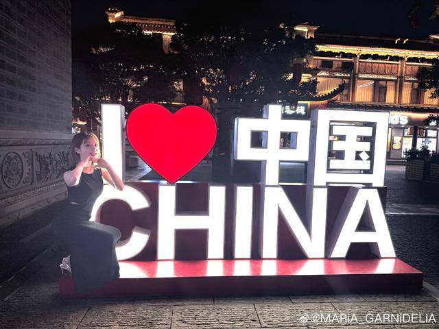 美依礼芽回应“永远支持一个中国” ,本人称发文后受到各种压力