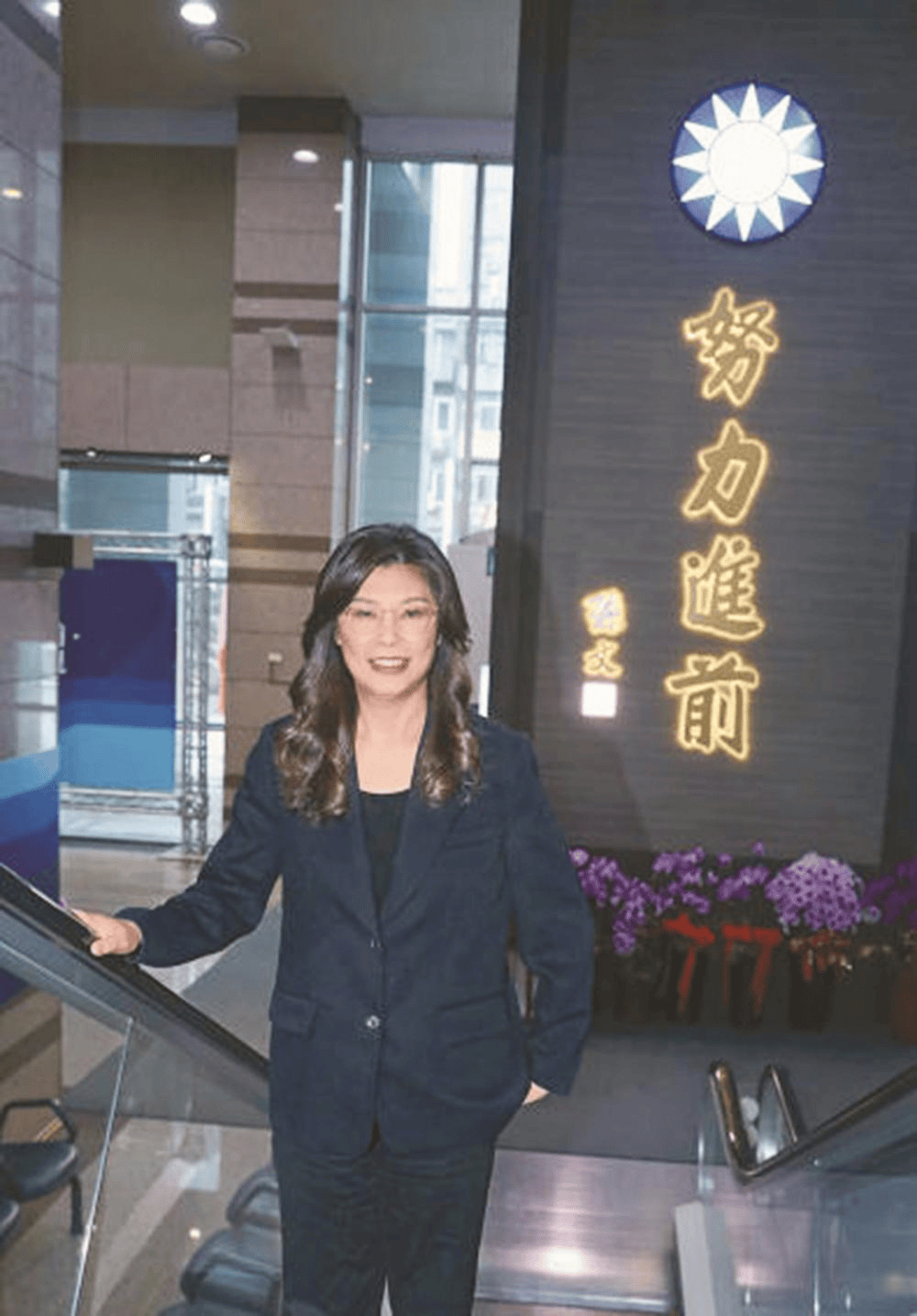 桂宏诚:主张统一在蓝营不是罪,郑丽文追求终极和平统一