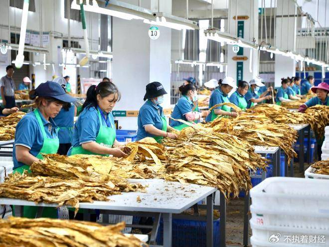 香烟价格再次“调整”,10元以下香烟或将成为历史?烟民们要知晓