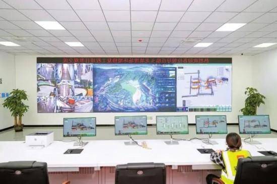 深圳110米高“垃圾山”连根拔起!你以为的“负资产”被盘活了!