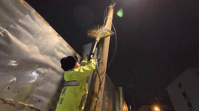 外交部发言人毛宁点赞山东德州交警!